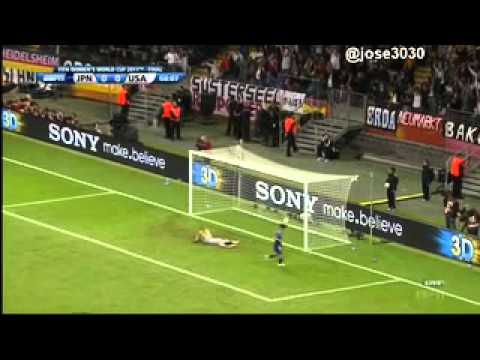 USA vs JAPAN WWC 2011 FINAL, Fat kid flashes camera