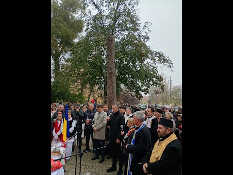 Helmut Duckadam va dăinui și printr-o statuie, în comuna natală, Semlac