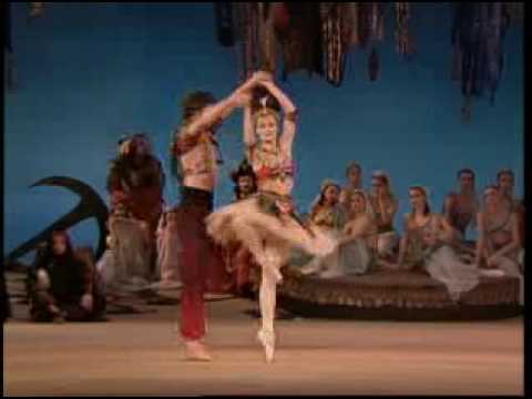 "Le Corsaire" (Act 2) "The Kirov Ballet": Gulnara & Lankedem