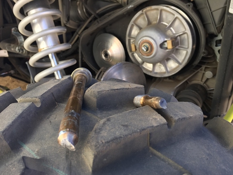 UTV Garage: How to Remove a Broken Primary Clutch Bolt - Polaris RZR XP 1000