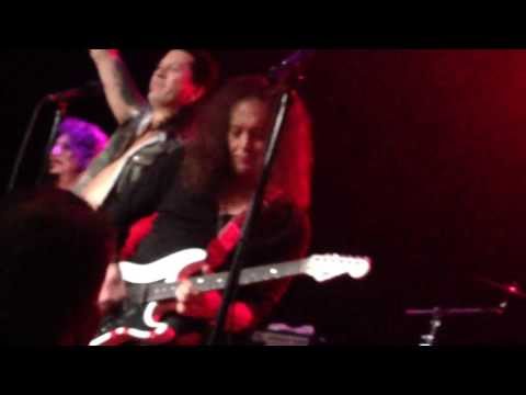 Jake E. Lee's Red Dragon Cartel - Bark At The Moon Live ! Whisky Hollywood Dec. 12, 2013