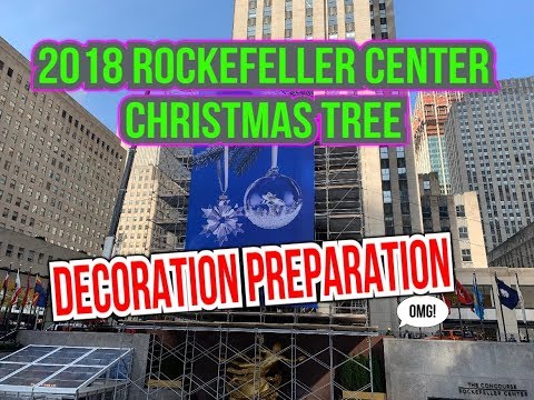 2018 Rockefeller Center Christmas Tree Decoration Preparation - New York City, 10111