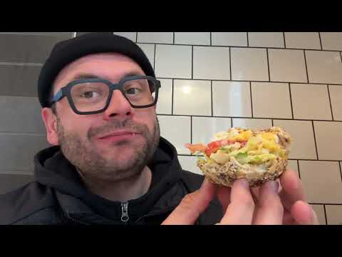 Big Morning Egg - MC Donalds breakfast hands-on