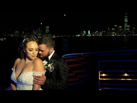 The Aqua Azul Yacht Wedding of Valarie & Greg
