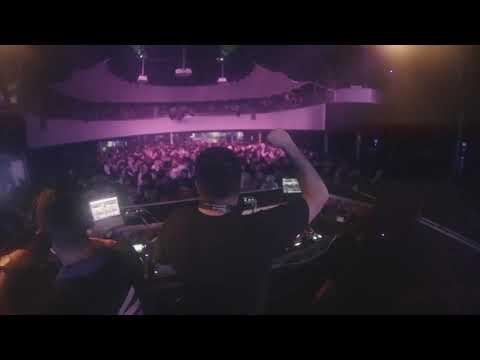 K-Style B2B Javi Colina playing "K-Style - Cuba" at New Guass (Bergara, Guipúzcoa)