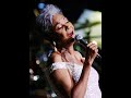 "WHO CAN I TURN TO (WHEN NOBODY NEEDS ME)" NANCY WILSON (BEST HD QUALITY)