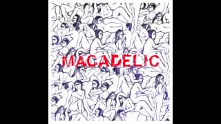 Lucky A** B*tch (ft. Juicy J) - Mac Miller [Macadelic] (2012)