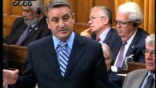 Charlie Angus calls for end to senate pipeline of cash