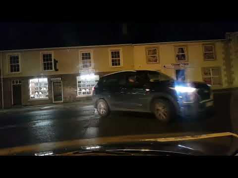 Garda Detective Ciaran O'Brien in Garda jeep cut junction deliberately, 👀 out for this dodgy cop.