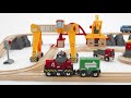 Watch video for Brio Cargo Railway Deluxe Set
