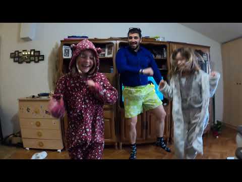 MALO MLAJI - Škula na botun