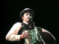 "Alone with the moon" by THE TIGER LILLIES in Broadway, 2004 - Film : Lu Pélieu