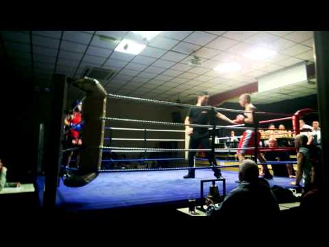 Ben Evans fighting at Penlan Club.