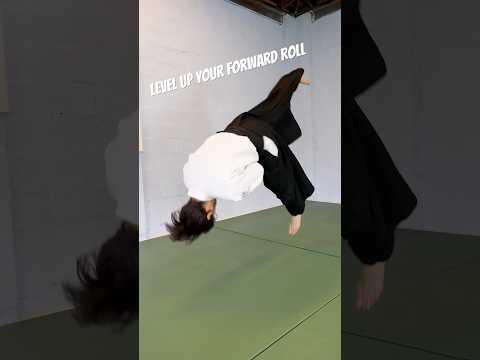 Come fly with me! ✈️ 🍀 #aikido #ukemi #roll