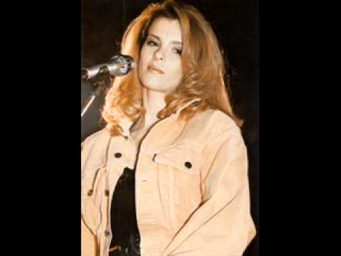 Iveta Bartošová-LIVE-Portrét