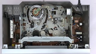 VCR Tape Loading Mechanism Without a Tape