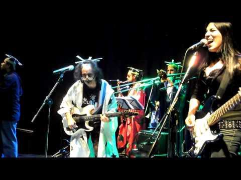 Florcita Motuda - La Quintralada