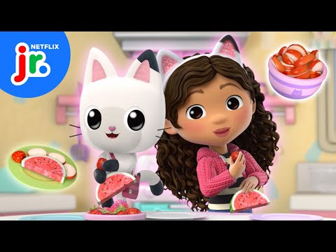 Gabby's Cat-tastic Summer Snacks! 😻🍦 Gabby's Dollhouse | Netflix Jr