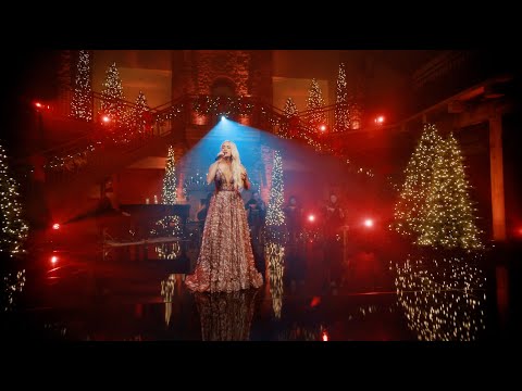 Carrie Underwood - All Is Well (The Today Show / 2021)
