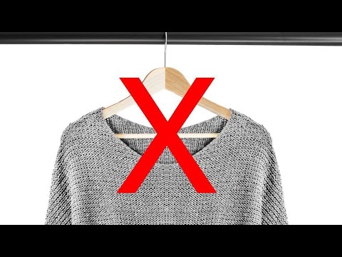 The Best Way to Hang a Sweater So It Doesn’t Get Stretched Out thumnail