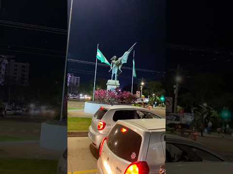 Estatua a la mujer cruceña #santacruz #travel#bolivia