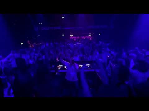 Dimitri Kneppers playing Bram Vank Get On With It ïtrema Remix @  Patronaat, Haarlem, Netherlands