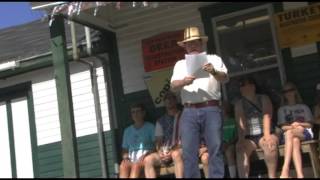 preview picture of video 'Reading of the Declaration of Independence, West Nottingham, NH - July 4th, 2013'