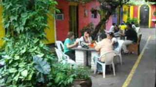 preview picture of video 'Cafe La Piedra Hostal y Restaurante en Suchitoto El Salvador'