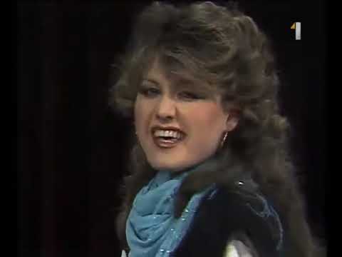 Júlia Hečková - Kráľovná pavlačí a dvorov (1985)