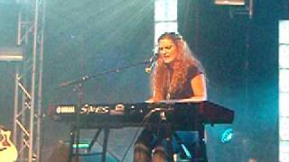 Herkvaðning 2008 - Sarah Kelly - Take Me Away