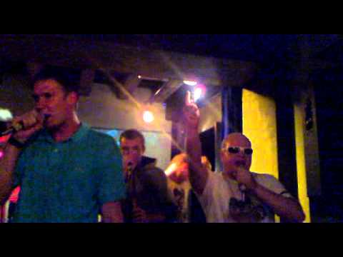 Maxtract, J.R.Rhymes & Angie - Staffi Ja ...Live.mp4