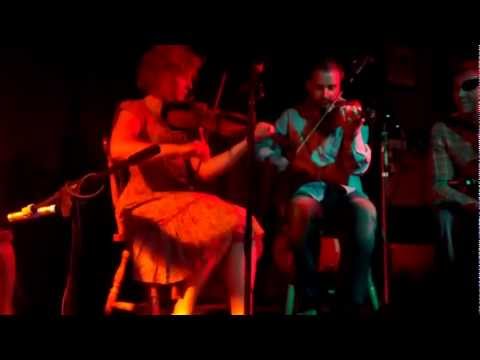 Brid Harper & Oisin McCauley ~ Donegal Fiddle1