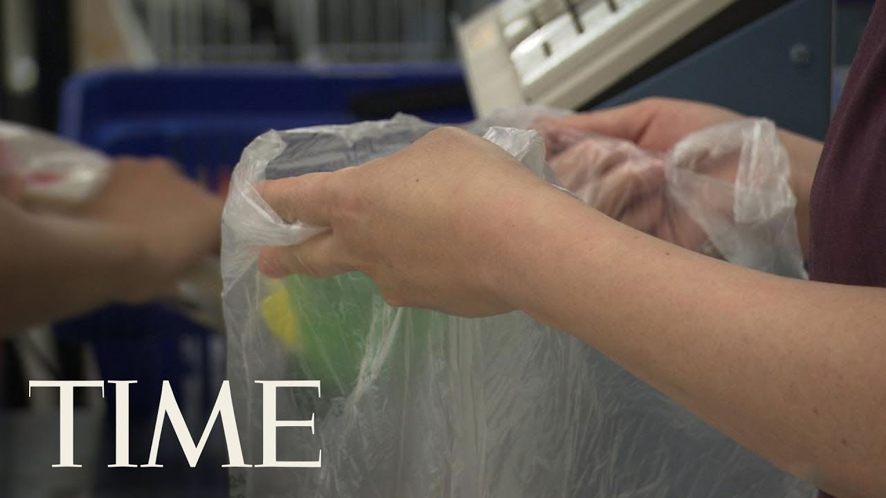 The Trump Administration Is Moving To Tighten Restrictions On Food Stamps | TIME