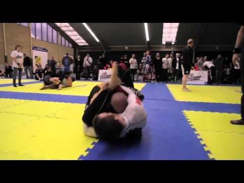 Oli Geddes vs Marek Idzikowski