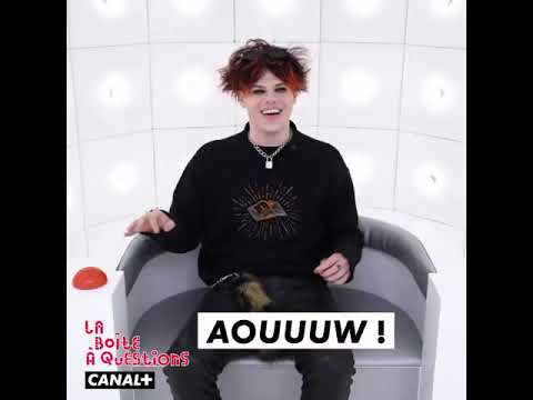 YUNGBLUD La Boîte The Question Box #BAQ