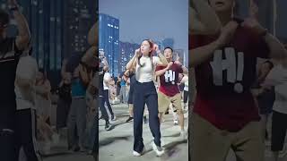 Download lagu #dance #瘦小腿 #wedding #happy婚 #funny #weallbeauties #happy婚 #duet #douyin #搞笑 #beauty mp3