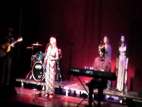 Avalande - Performance Part 2 - Give Me Hope