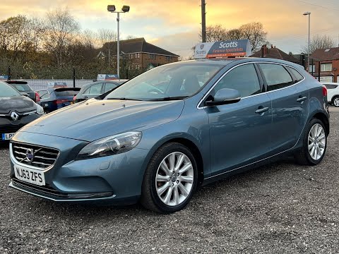 VOLVO V40 1.6 D2 SE LUX NAV 5 DOOR DIESEL BLUE 0 TAX SATNAV LEATHER