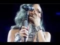 RIHANNA BREAKS DOWN CRYING ON STAGE AT ...