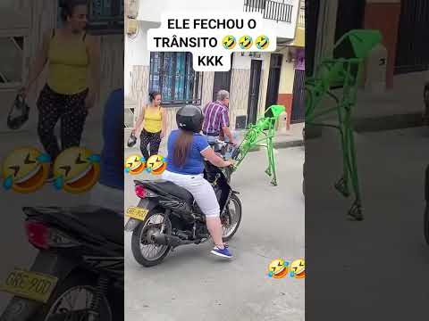 Oque é isso ?? kkk 🤣  parece querer desenho do pica pau , kkkk #humor #memes