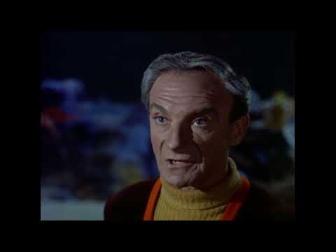 Lost In Space - Dr Smith insulting the Robot