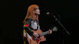 Paramore - You ain't woman enough
