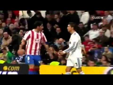 La espaldinha de Cristiano Ronaldo a Raul Garcia "" mejor metetelo al culo ""