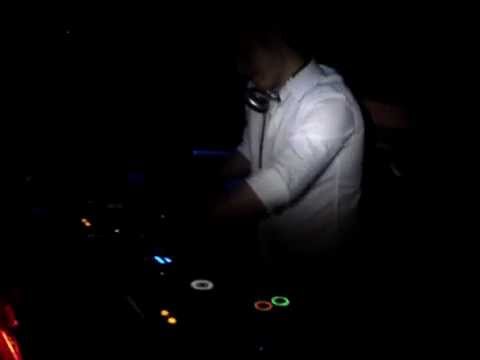 Utkan TUNCA 04.05.2012 by HANGI Events @ Coeur a Coeur Bar BELGIUM