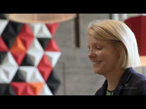 A Typical Day on the Job for a Healthcare Management Professional