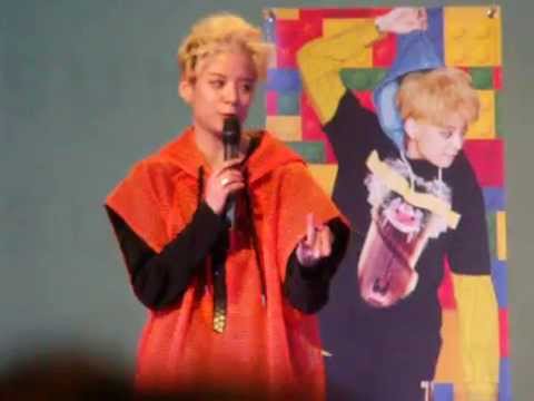 [fancam] 150221 엠버 서울 팬사인회 포토타임+인사( Amber's fansign)