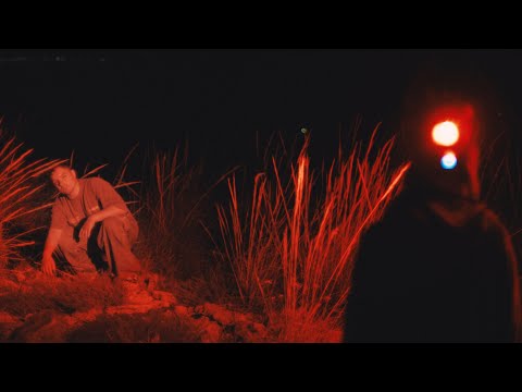 Hooligan Peach - farbe feat. Lackluster (Official Music Video)