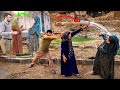Good And Evil Zahra Asked Masoud For Help And Kausar Attacked Her