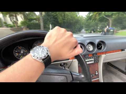 1989 Mercedes-Benz 560SL Driving Video