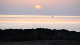 preview picture of video 'Pesach 2015 -  Sunset at Kibbutz Shefayim'